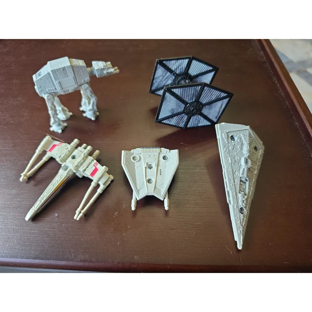 Star Wars Starships Hot Wheels‎ Lot Of 5 Die-Cast LFL Vehicles